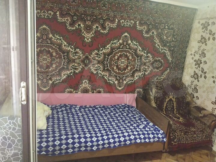 Комната 15 м² в 1-к., 1/2 эт.