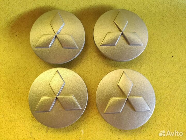 Цена за 1 Центральный колпачок Лансер 10 Аутлендер