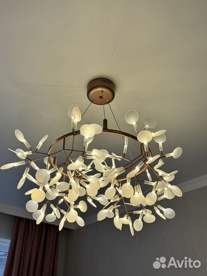 Люстра подвесная потолочная