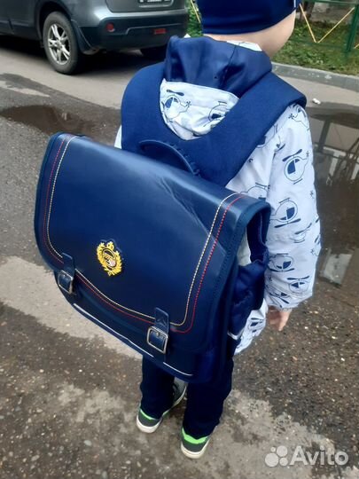 Портфель школьный для мальчика