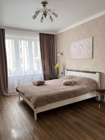 2-к. квартира, 66 м², 4/9 эт.