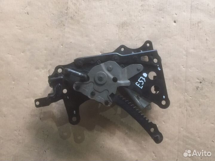 Регулятор сиденья переднего правого BMW x5 e53