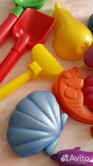 Формочки для песочницы и резиновые игрушки б/у