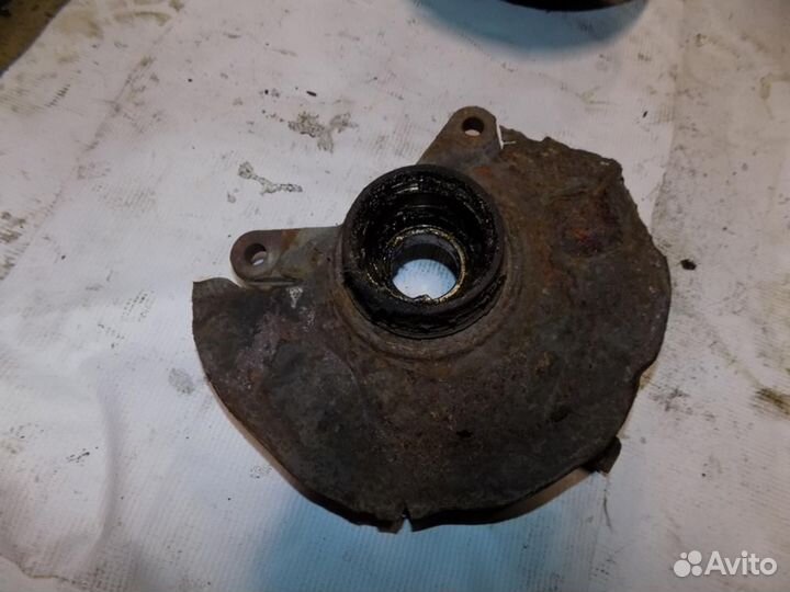 Кулак поворотный передний левый Matiz 2001-2015