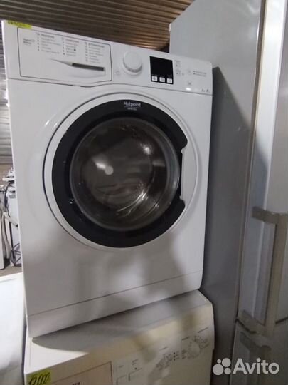Стиральная машина б/у узкая, Hotpoint Ariston