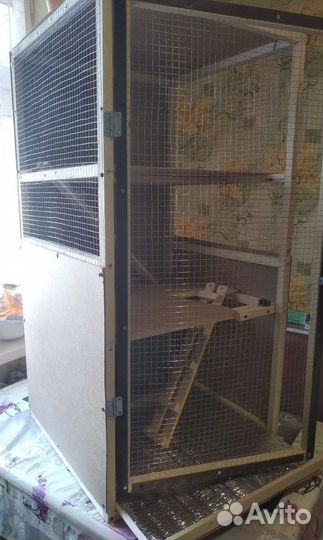 Клетка, вольер