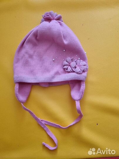 Шапка для девочки новая