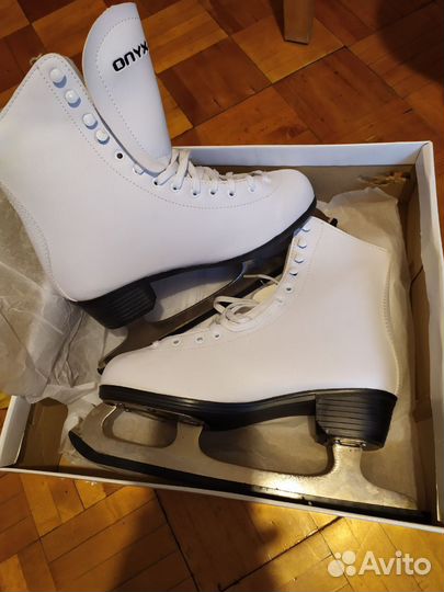 Коньки фигурные atemi onyx 38 размер