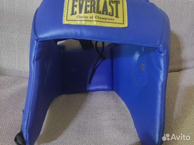 Шлем для единоборств