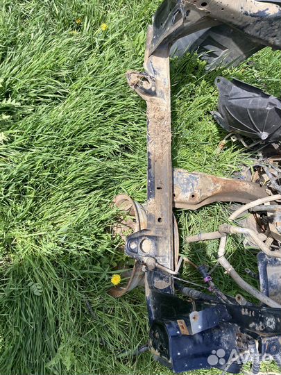 Панель радиатора нижняя Chery tiggo t11