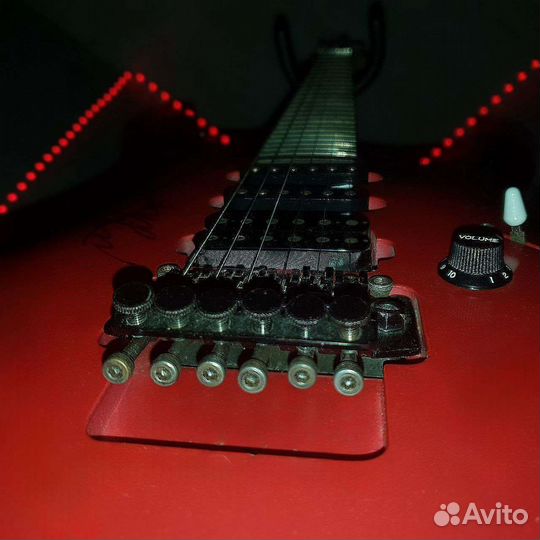 Электрогитара Charvel CDS-055
