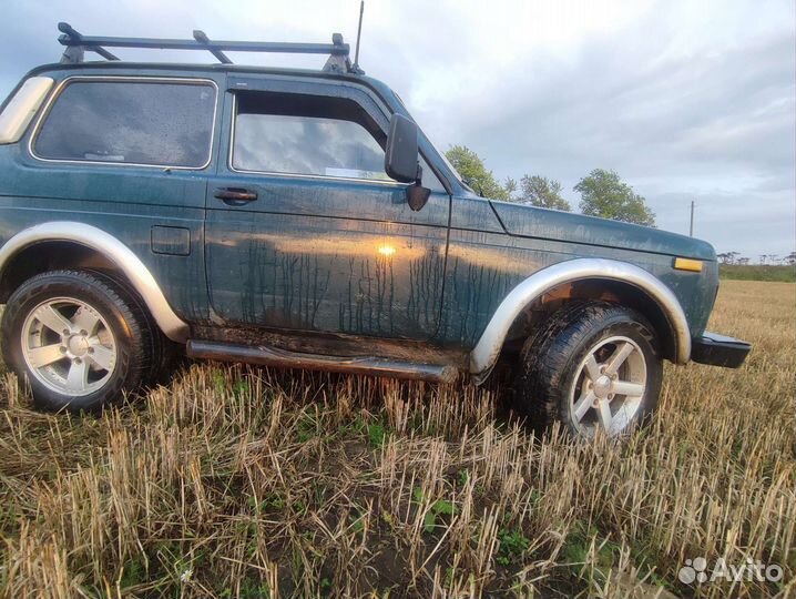 LADA 4x4 (Нива) 1.7 МТ, 2003, 154 300 км