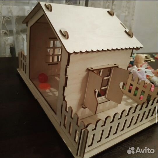 Кукольный домик