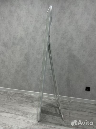 Зеркало напольное