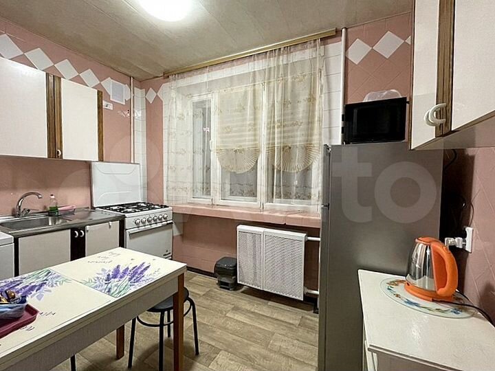 2-к. квартира, 55 м², 3/9 эт.