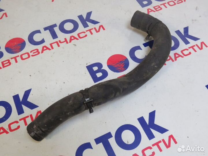 Патрубок радиатора Низ toyota crown JZS151, JZS153