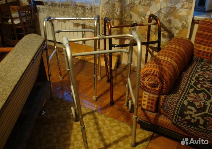 Ходунки роллаторы складные д/ взрослых