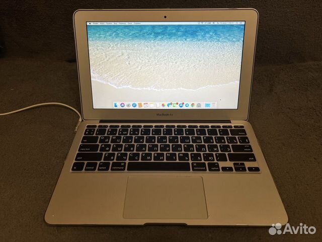 Apple MacBook Air 11 2010