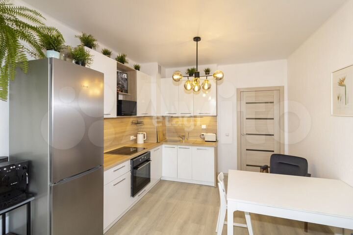 3-к. квартира, 86 м², 2/4 эт.