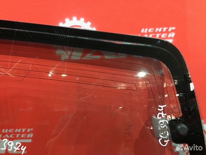 Форточка в кузов задняя левая Mitsubishi Pajero