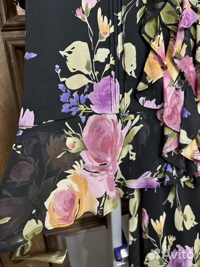 Костюм женский из натурального шелка размер 52