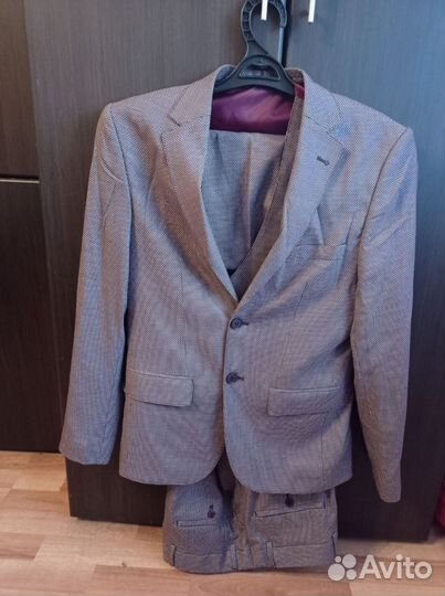 Мужской костюм 44-46