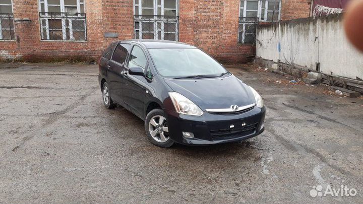 Ступица передняя левая Toyota Wish ZNE14 1zzfe