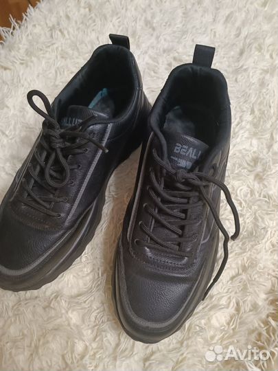 Ботинки черные 40