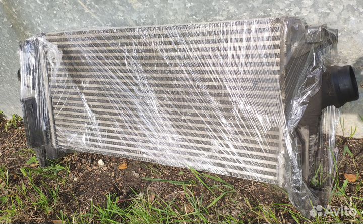 Интеркулер Opel Astra J GTC