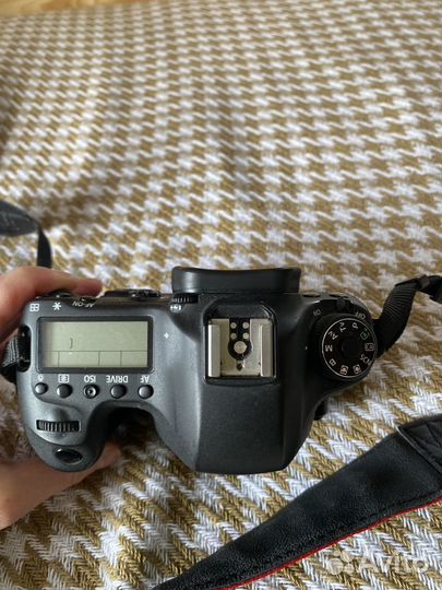 Зеркальный фотоаппарат canon 6d