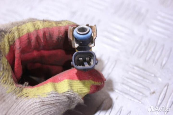 Форсунка двигателя Infiniti G 2007-2014