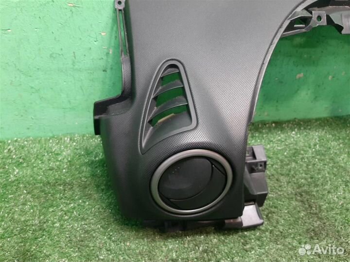 Накладка торпедо Mazda 3 (BK) 2005