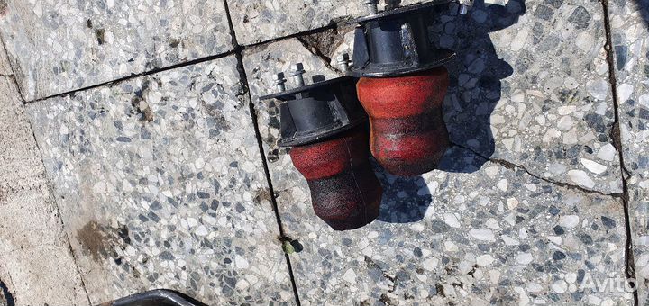 Паджеро спорт1 отбойный задние