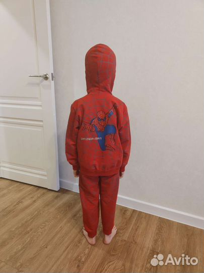 Костюм на мальчика 110