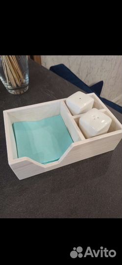 Подставка под специи и салфетки