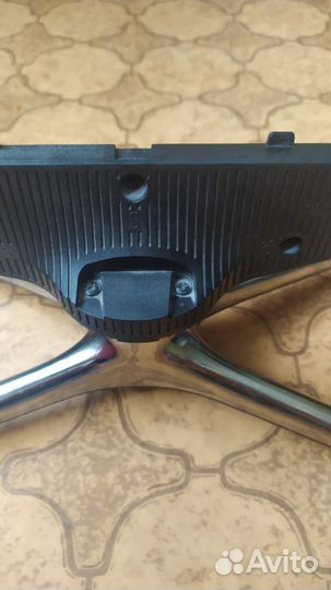 Стойка для телевизора