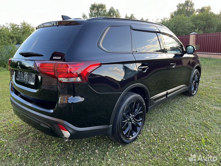 Mitsubishi Outlander 2.0 CVT, 2021, 71 950 км