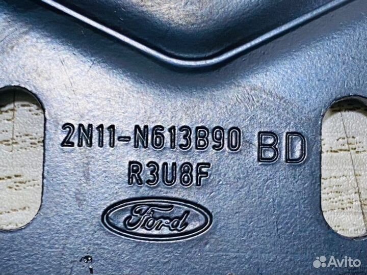 Кронштейн задний правый Ford Fusion хэтчбэк 1.4