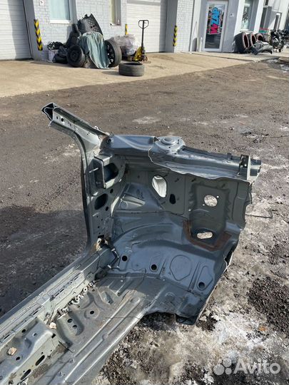 Четверть передняя левая Volkswagen Jetta 7 2020