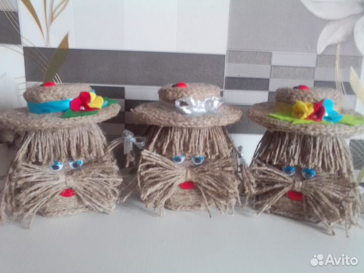 Домовята ручной работы (баночка с крышкой)