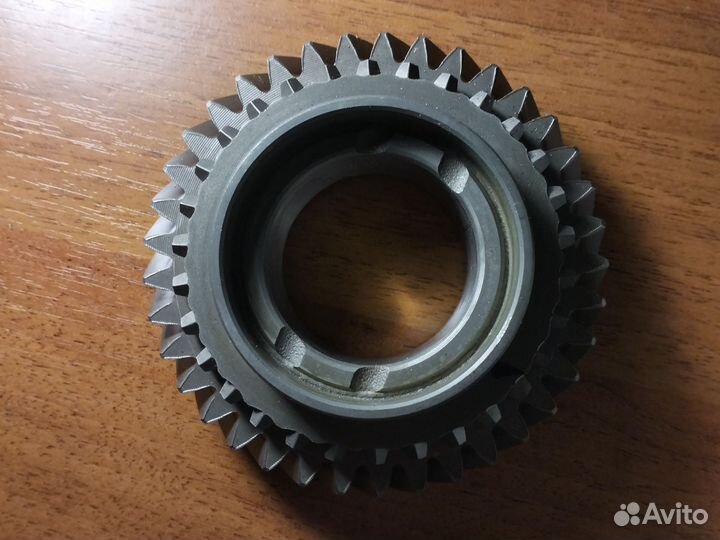 Шестерня 5й передачи Volkswagen T5