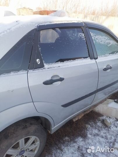 Продам запчасти от Ford Focus 1 седан