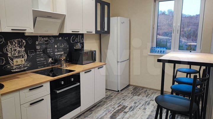 2-к. квартира, 60 м², 17/21 эт.