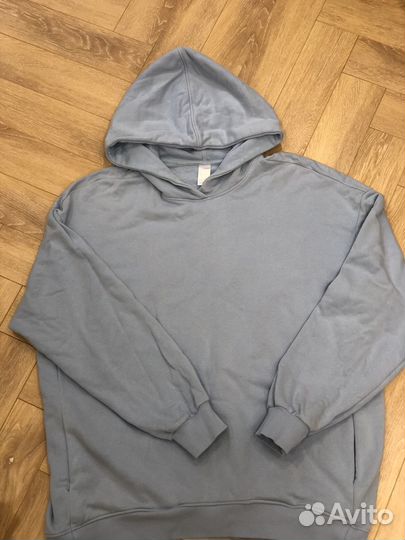 Толстовка с капюшоном