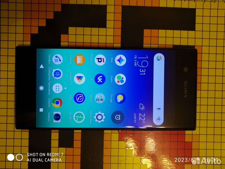 Телефон Sony xperia