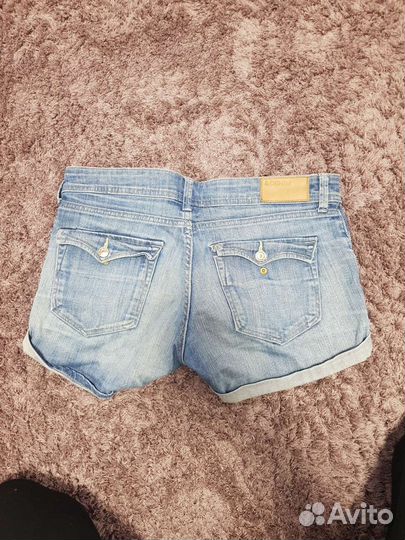 Джинсовые шорты H&M