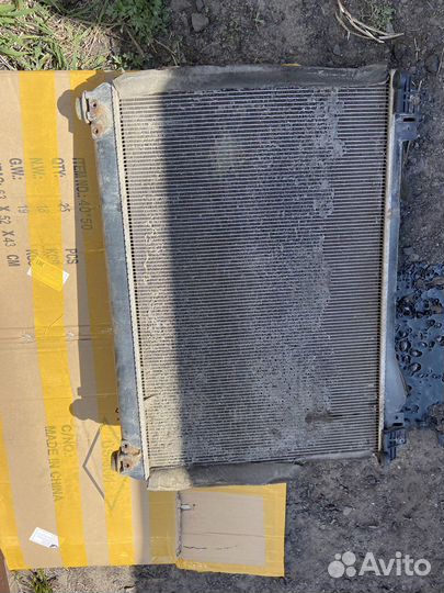 Радиатор основной Suzuki Grand Vitara под АКПП