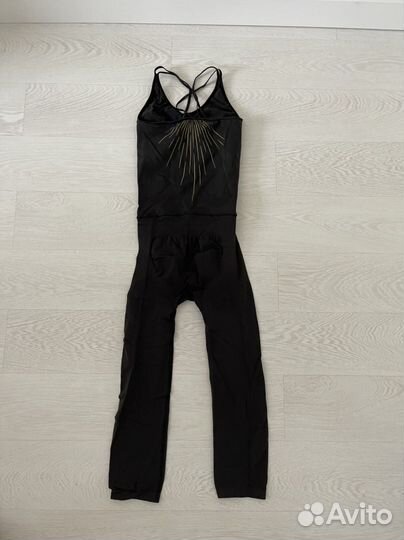 Комбинезон спортивный adidas 42-44р