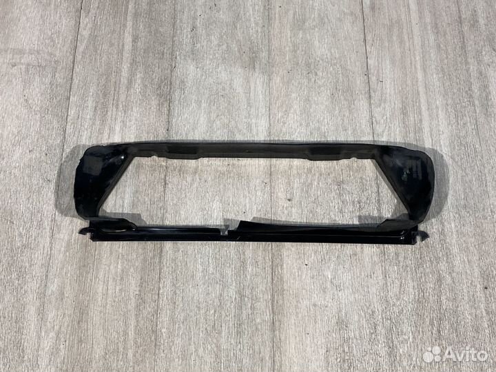 Воздуховод радиатора Вольво Volvo V70 30698168