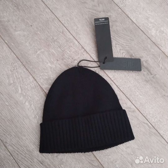 Мужская шапка